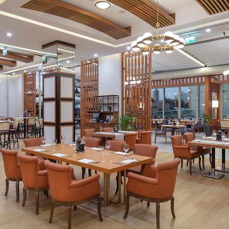 Doubletree By Hilton Istanbul Atasehir Hotel & Conference Centre 外观 照片