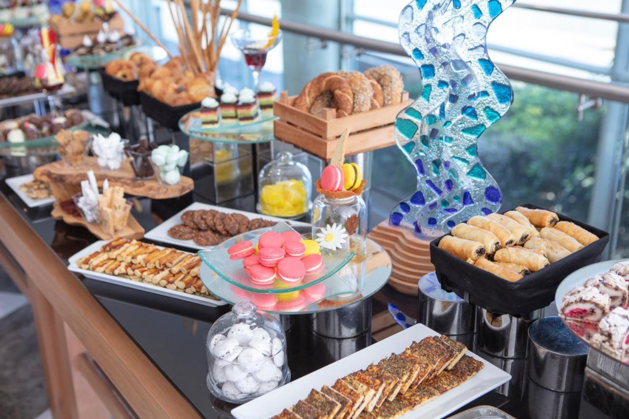 Doubletree By Hilton Istanbul Atasehir Hotel & Conference Centre 外观 照片