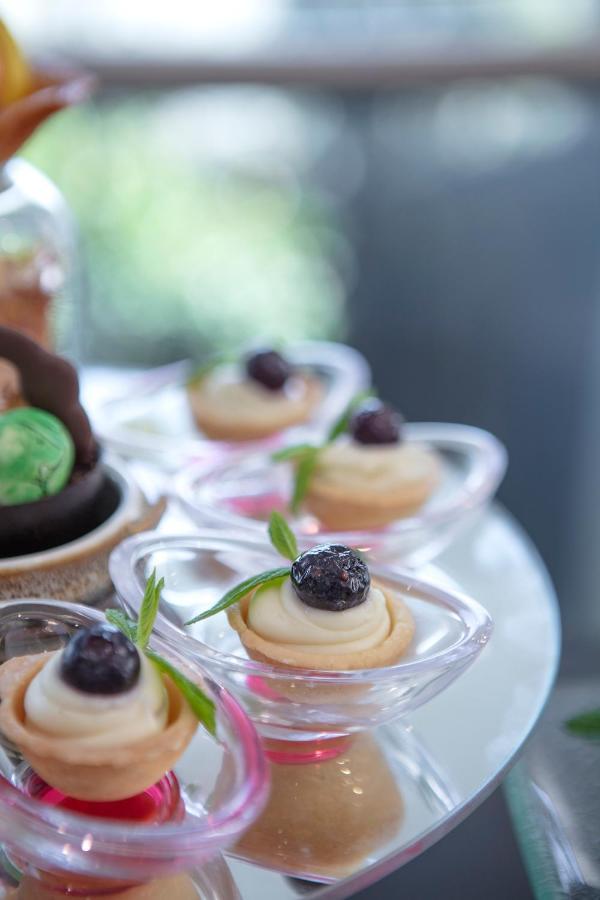 Doubletree By Hilton Istanbul Atasehir Hotel & Conference Centre 外观 照片